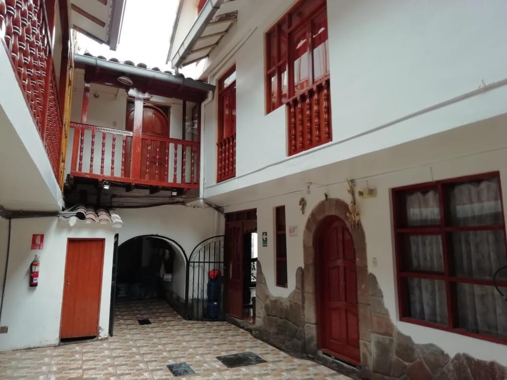 Hostal Puma'S House Куско Екстериор снимка
